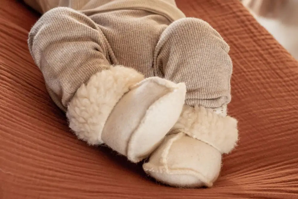 Chaussons bébé shearling - Crème Alwero