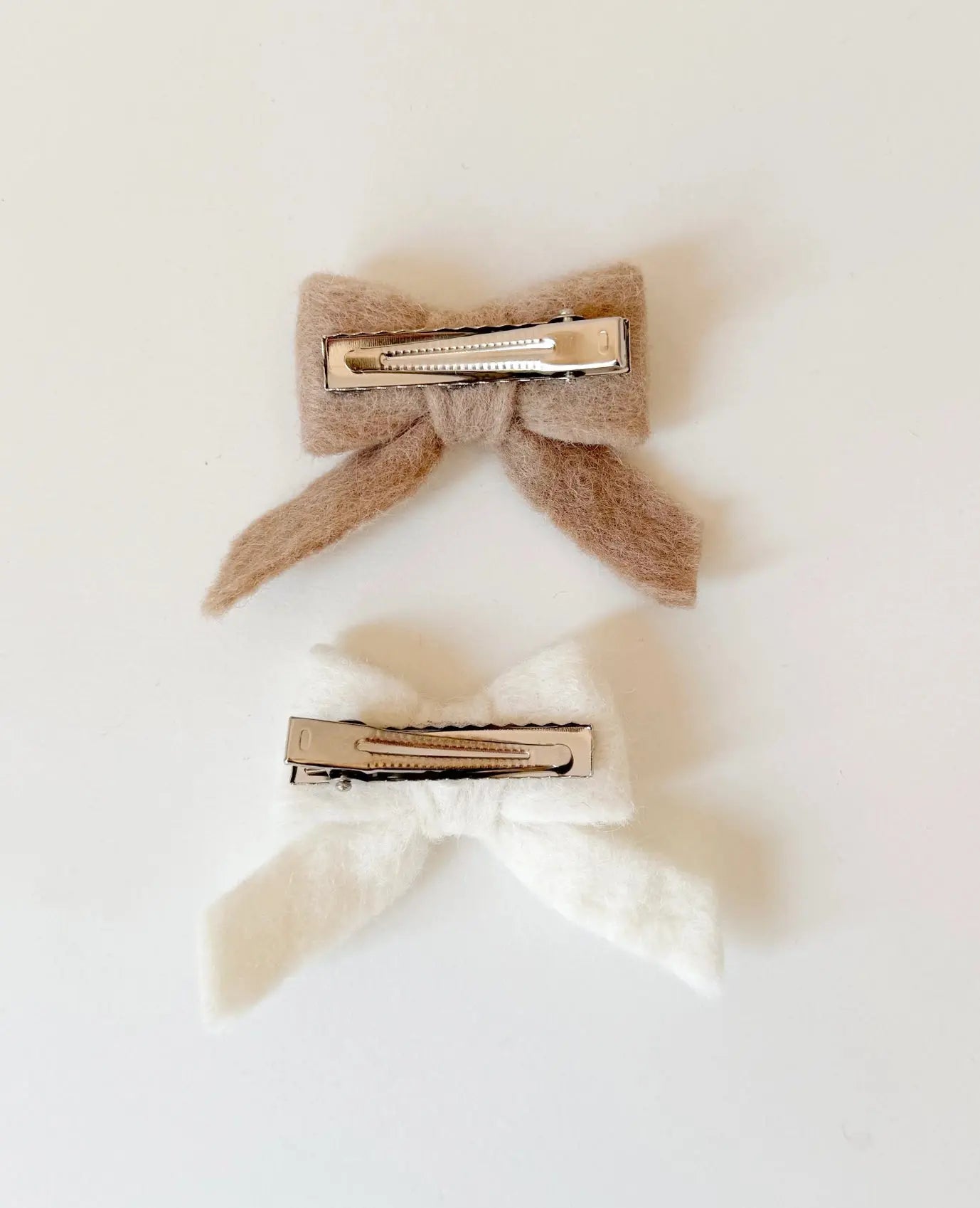 Barrettes noeuds (laine feutrée) Bee Boheme
