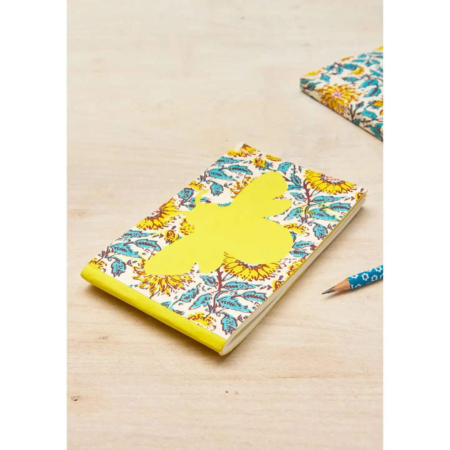 Carnet abeille Namaste