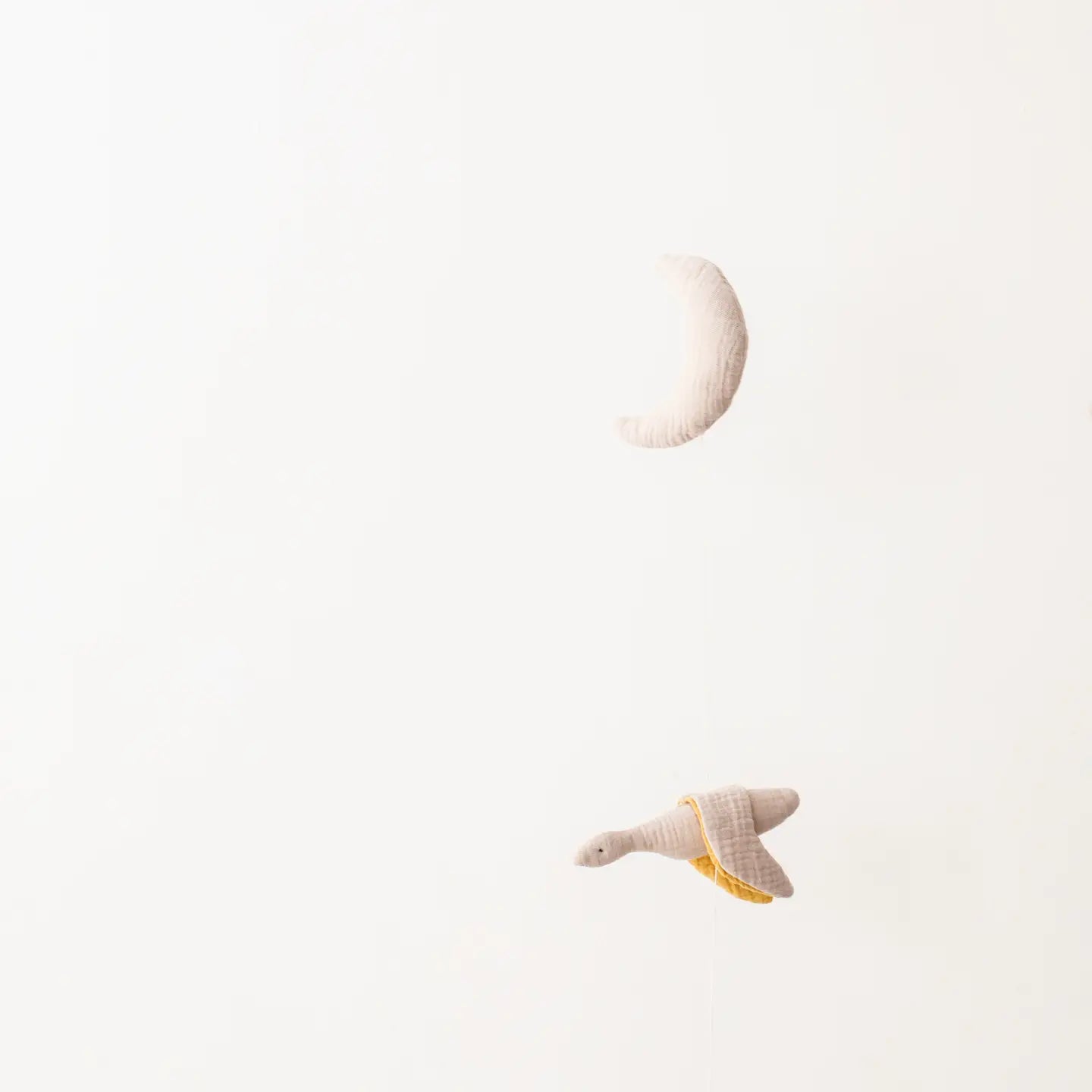 Mobile lune et oiseau