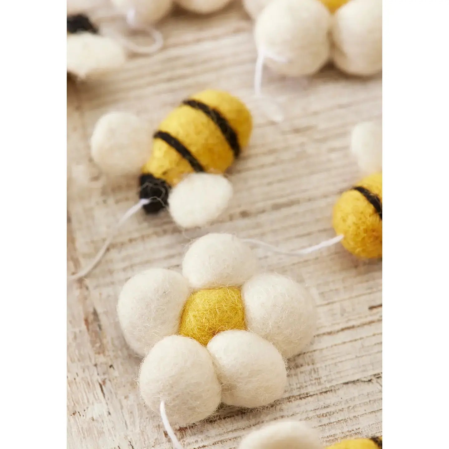 Guirlande abeilles Namaste