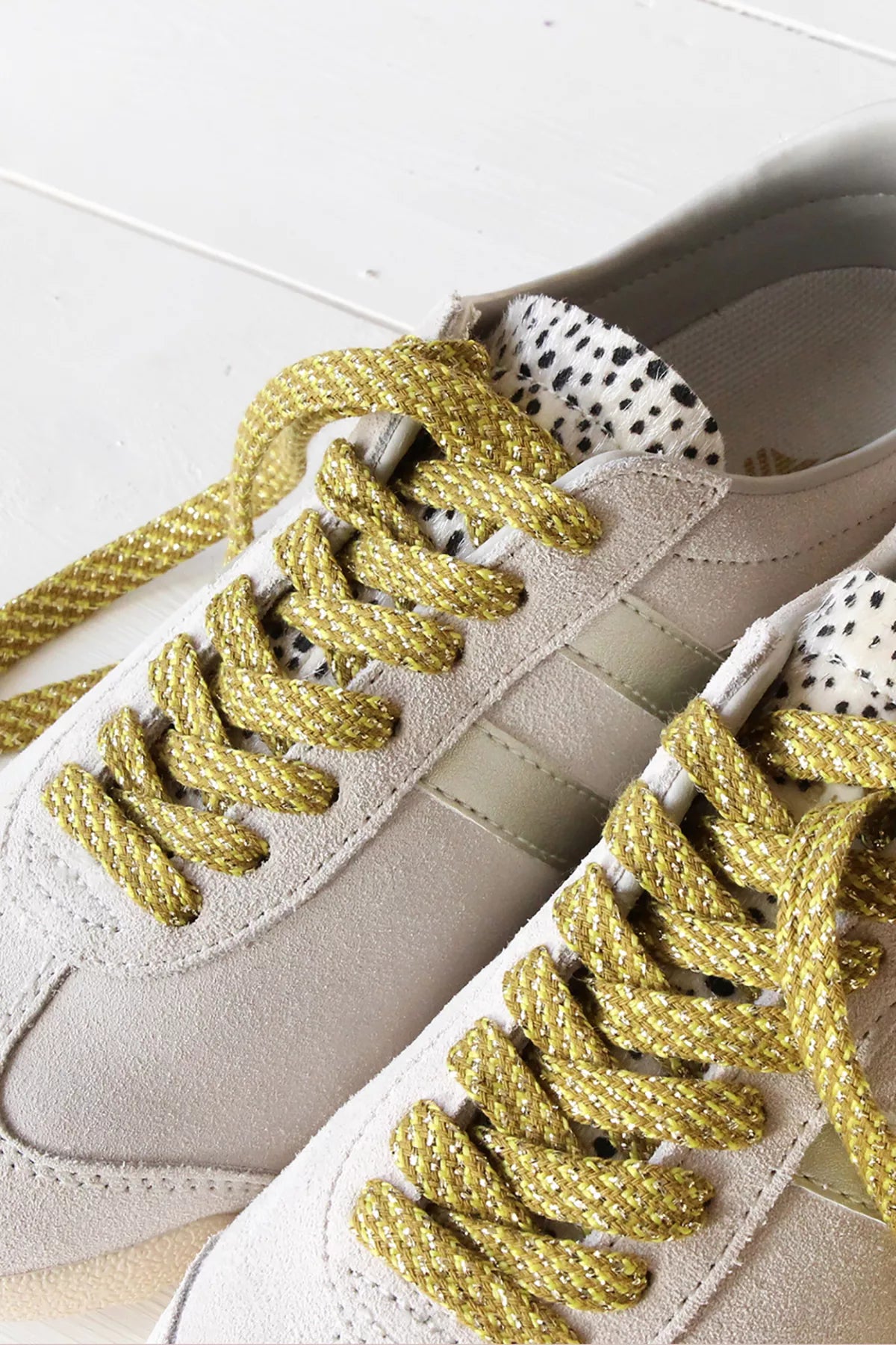 Lacets à paillettes