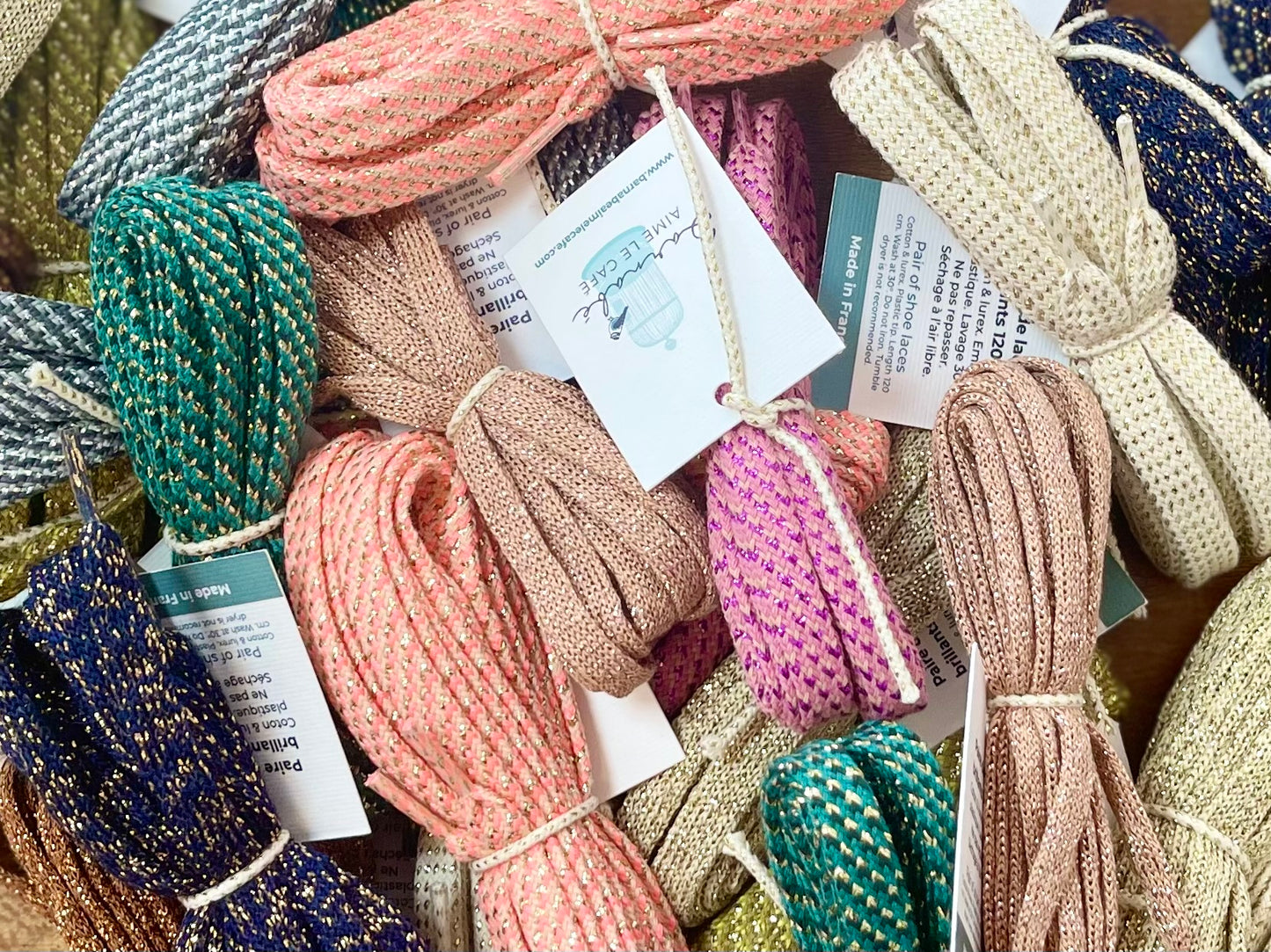 Lacets à paillettes