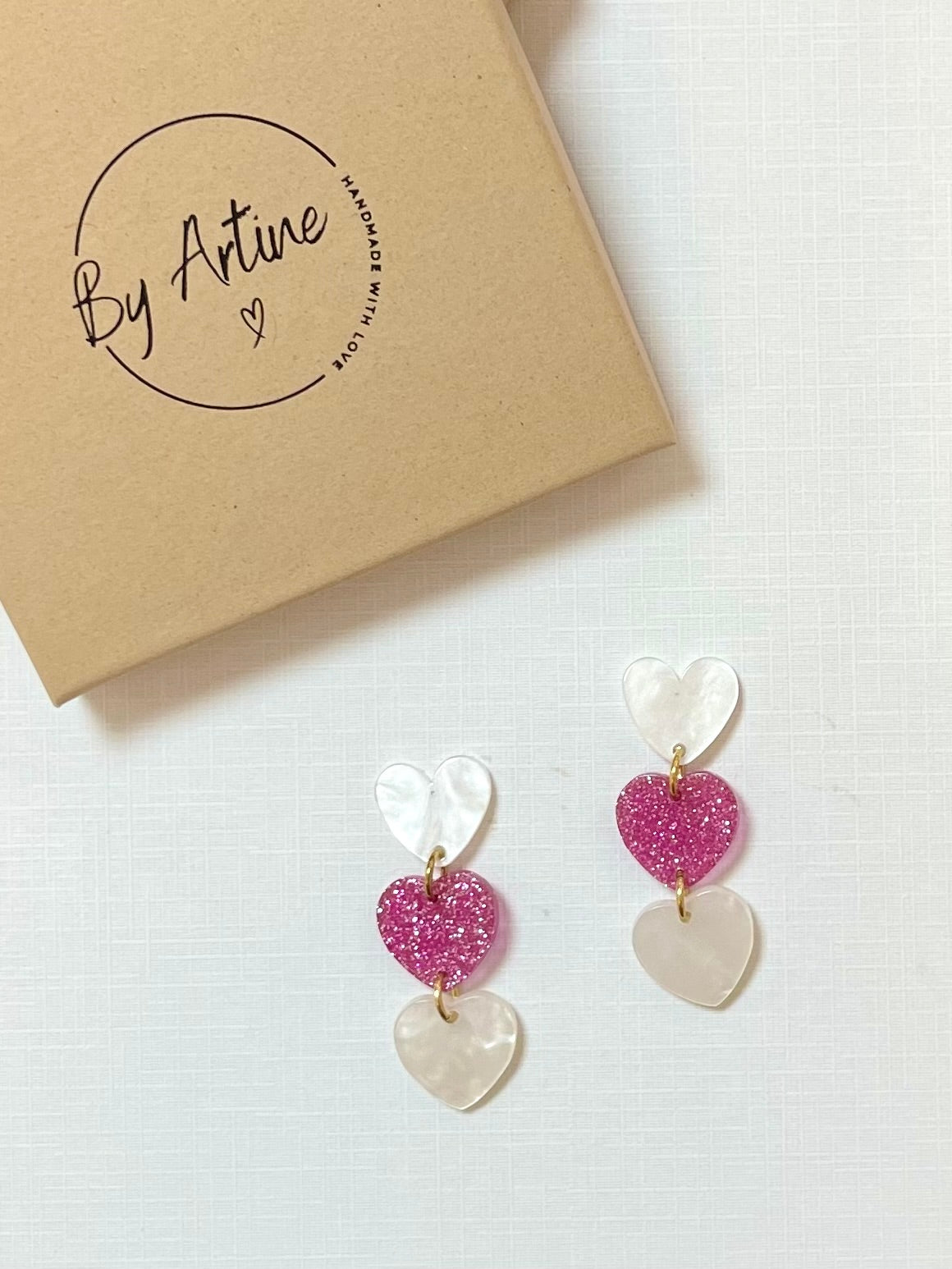 Boucles d'oreilles - Octobre Rose - Coeurs en trio
