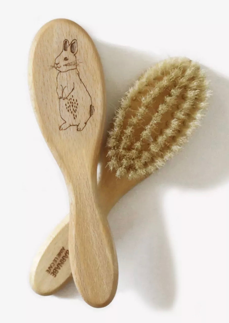Brosse à cheveux bébé