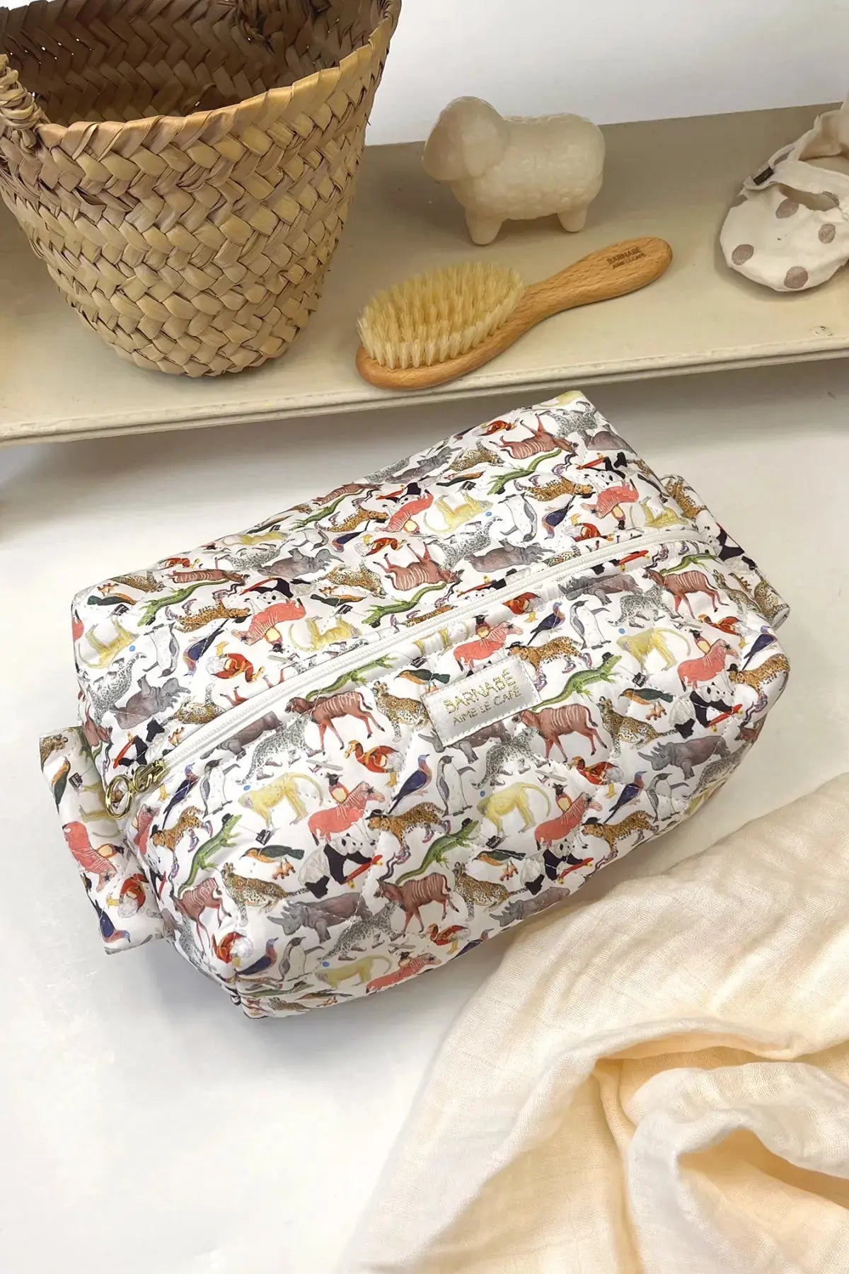 Trousse de toilette Barnabé - Liberty ANIMAUX - BY ARTINE Barnabé aime le café