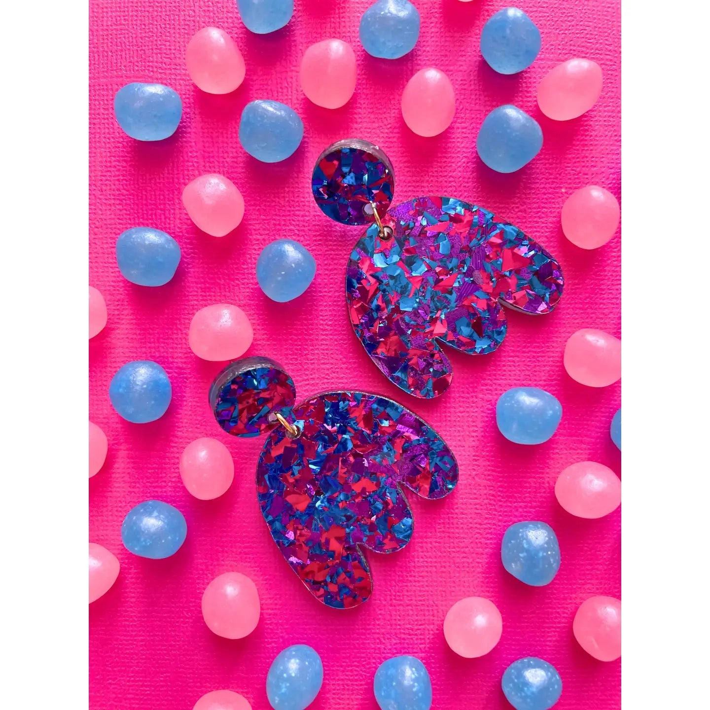 Boucles d'oreilles - Big feuilles bleu/rose Le strict maximum