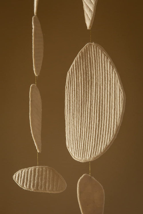 Mobile cailloux feutre - BY ARTINE - Muskhane