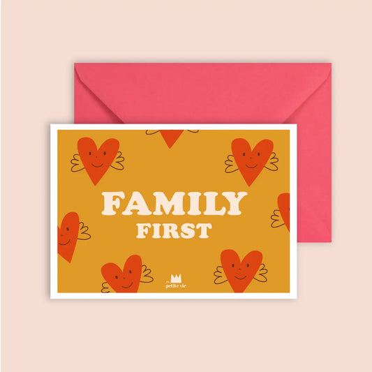 Carte FAMILY FIRST