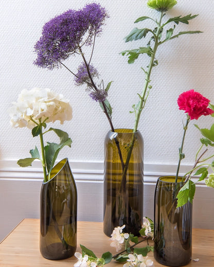 Vases issus de bouteilles de vin - bourguignonnes brunes