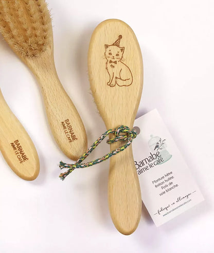 Brosse à cheveux bébé