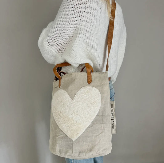 Sac cœur en peluche avec anses