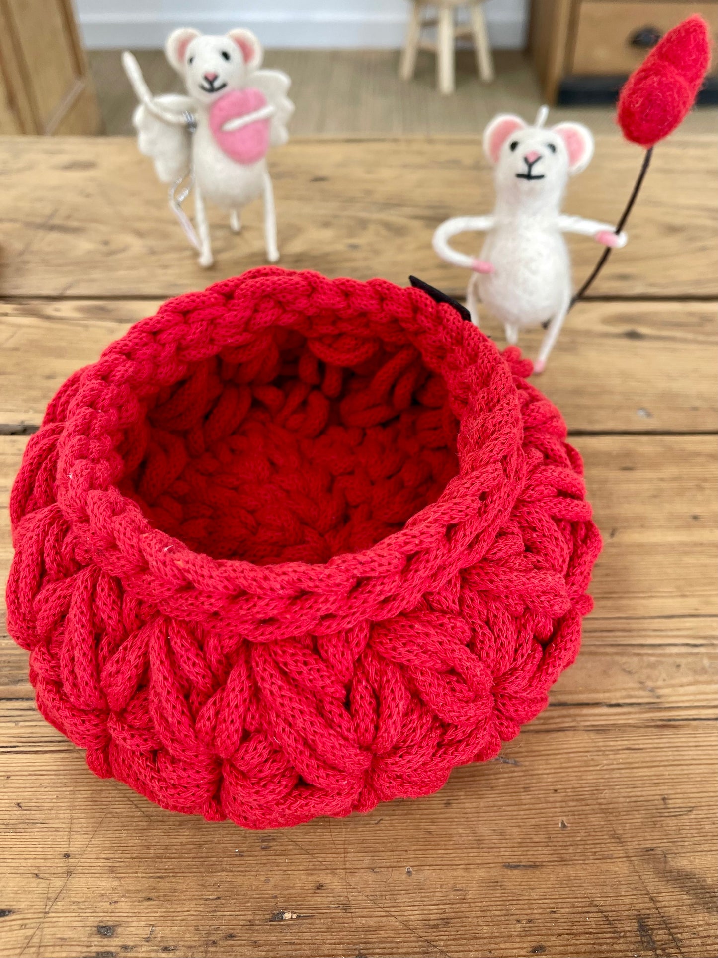 Corbeille motif fleur