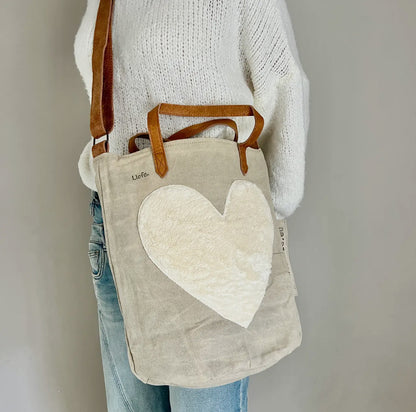 Sac cœur en peluche avec anses