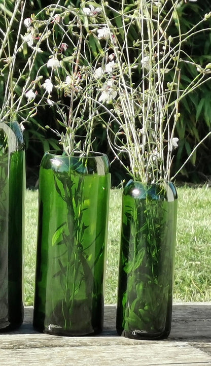 Vases issus de bouteilles de vin - bordelaises