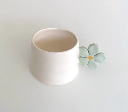 Tasse céramique - fleur Pipa and happy